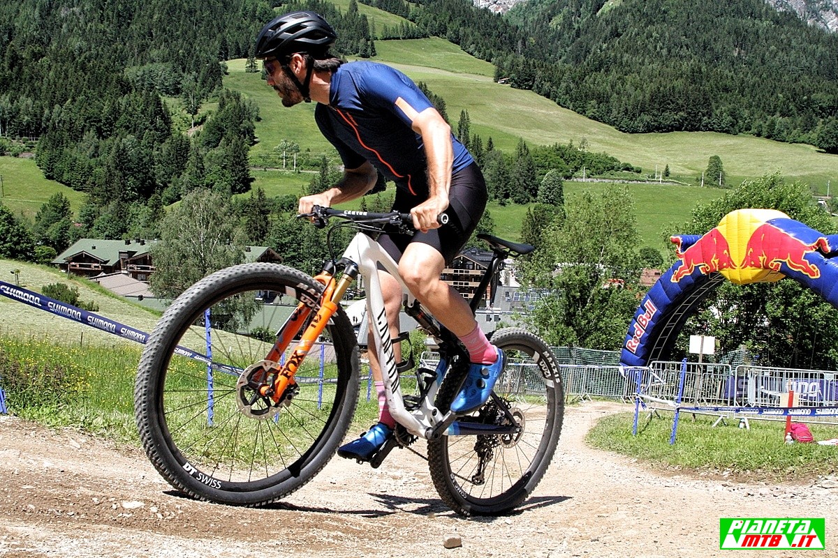 Canyon Lux World Cup CFR Team in test